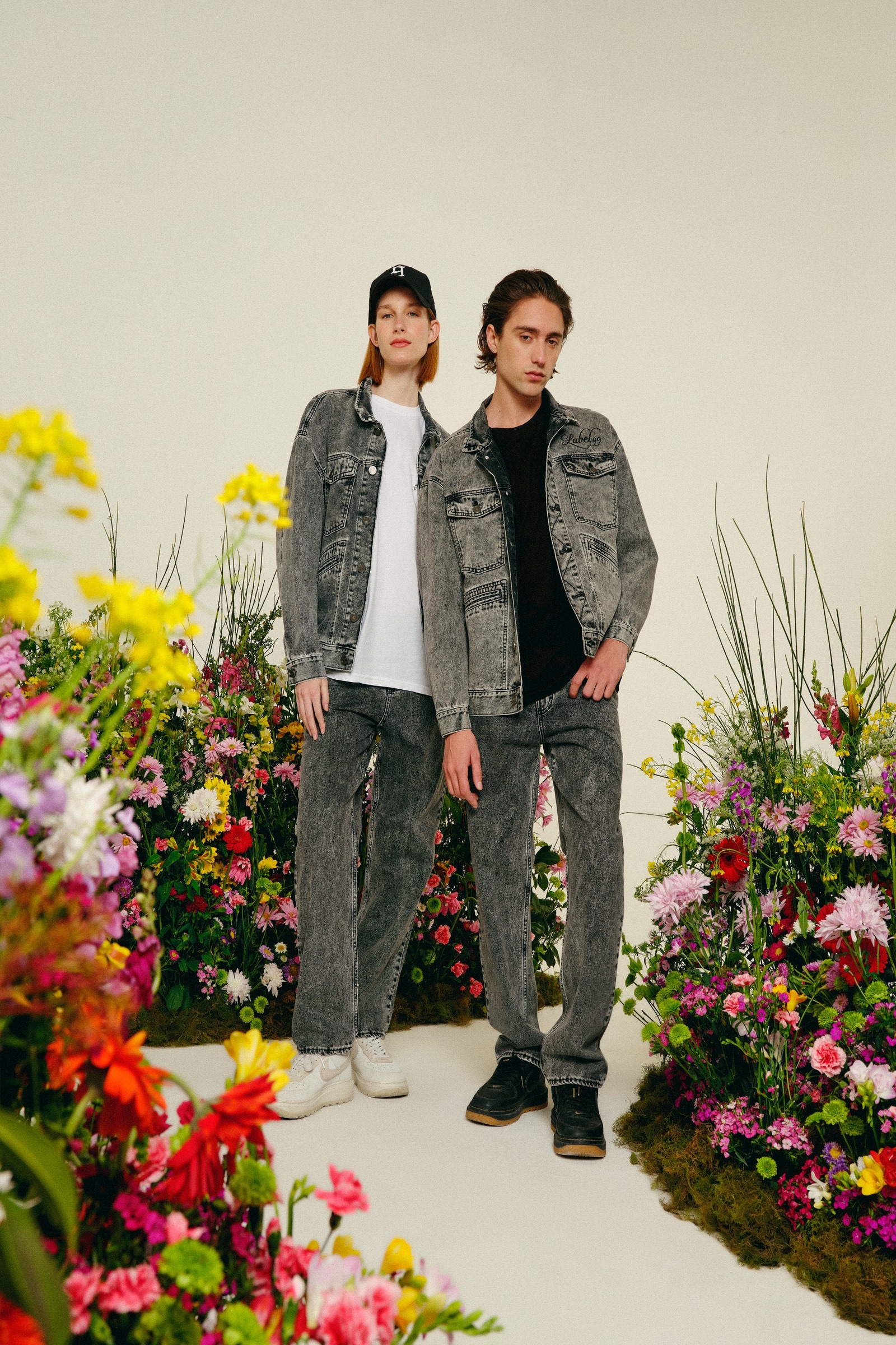 JEANS LABEL BURNING