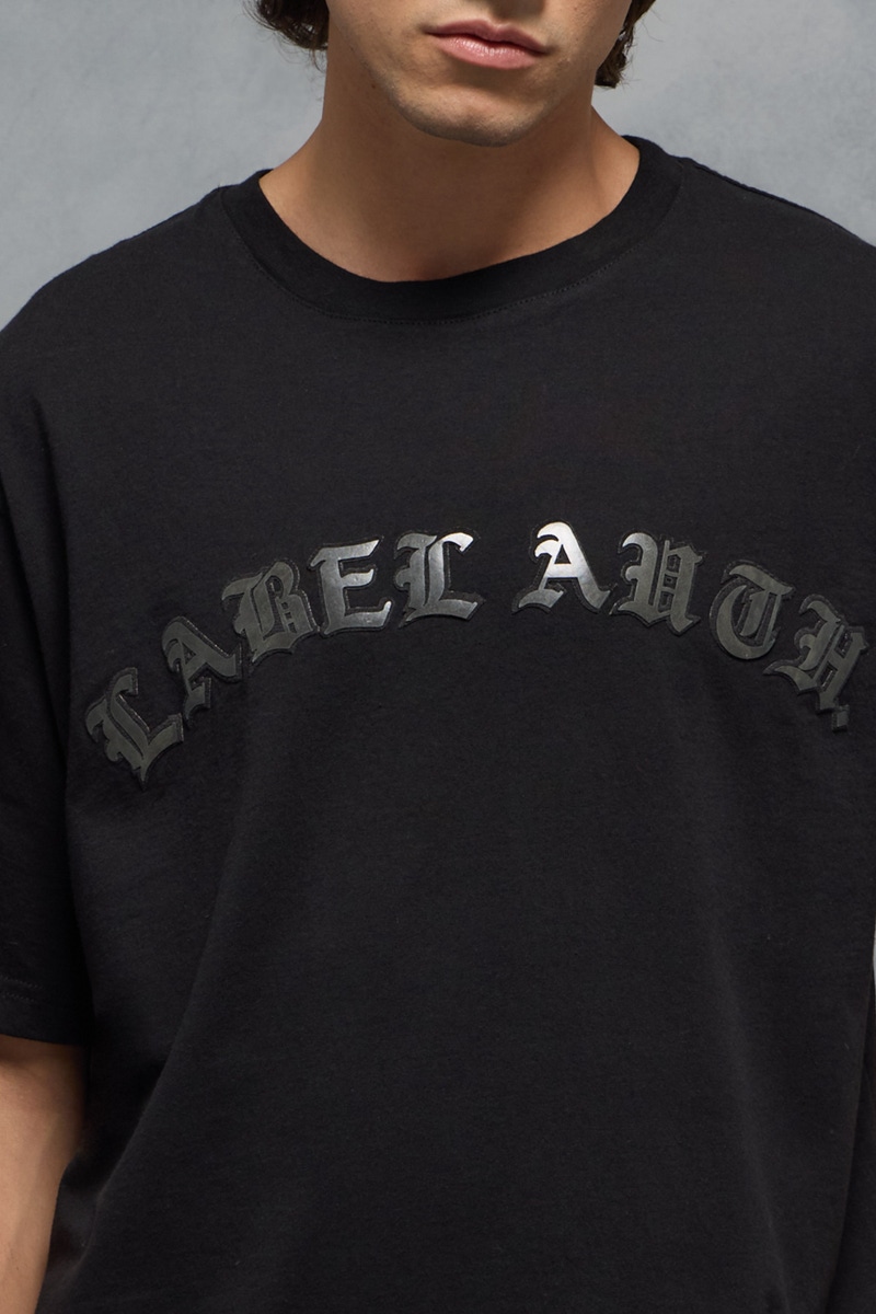 REMERA AUTHENTICS LEATHER                                                                            
