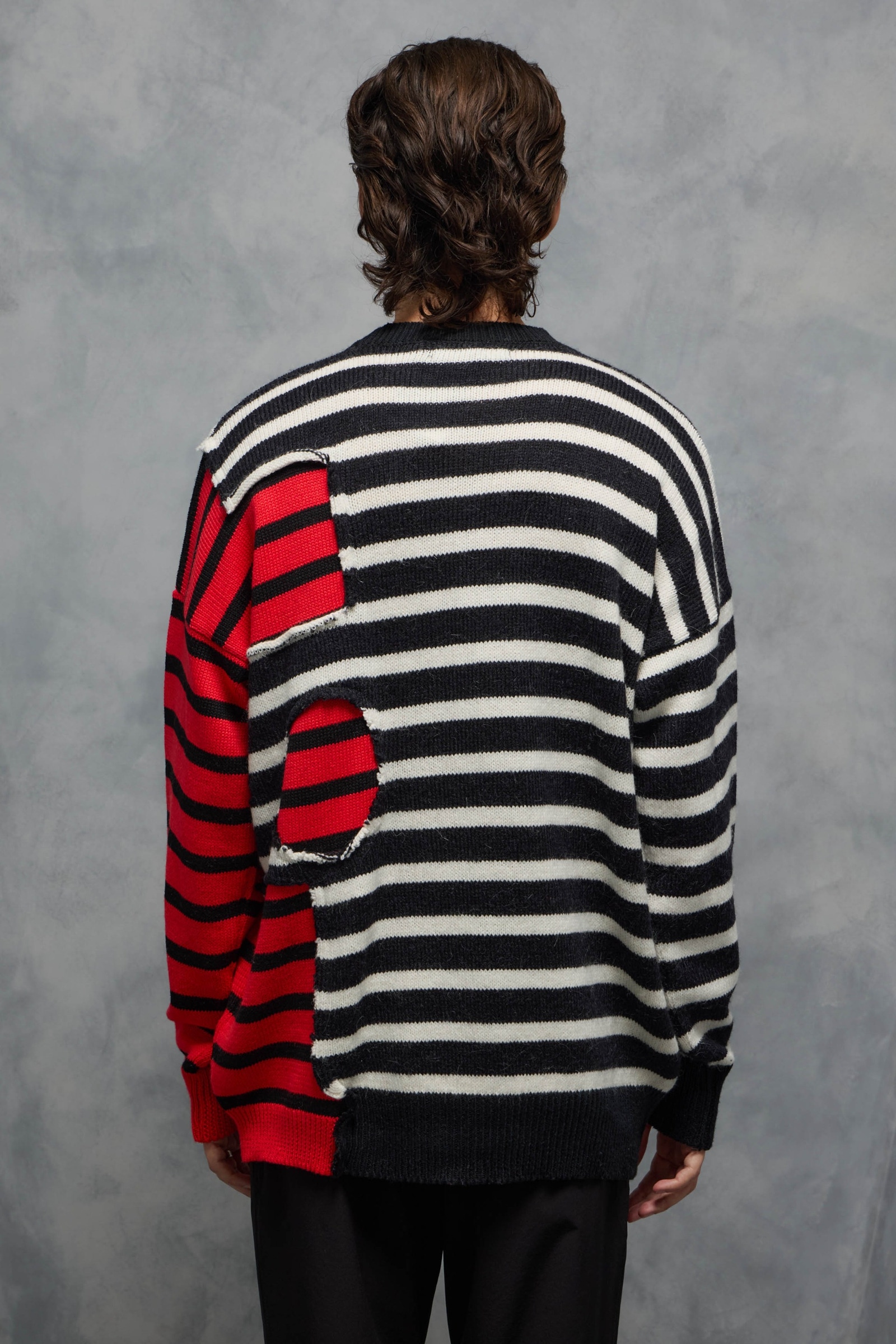 SWEATER DUALITY                                                                                      