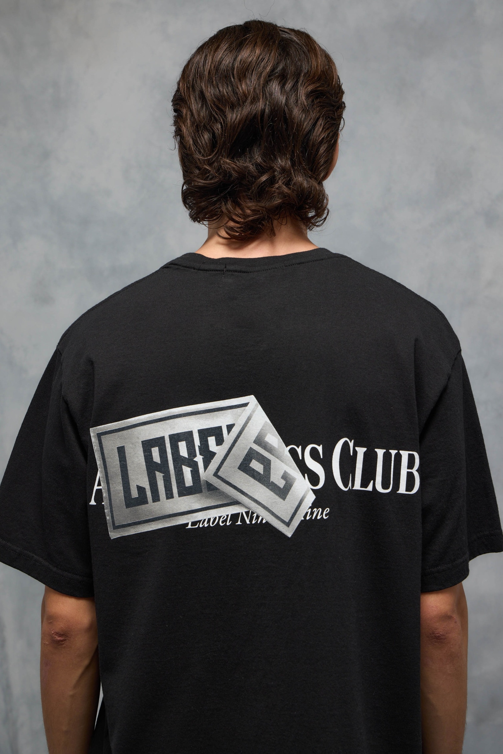 REMERA AUTHENTICS TAPE                                                                               