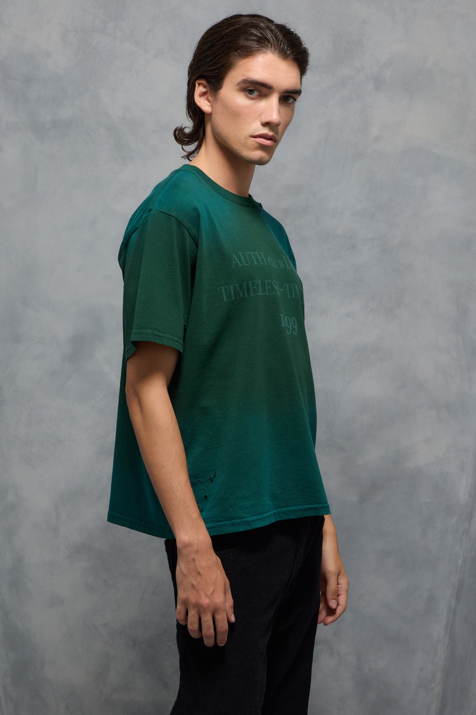 REMERA AUTHENTICS TIMELESS                                                                           