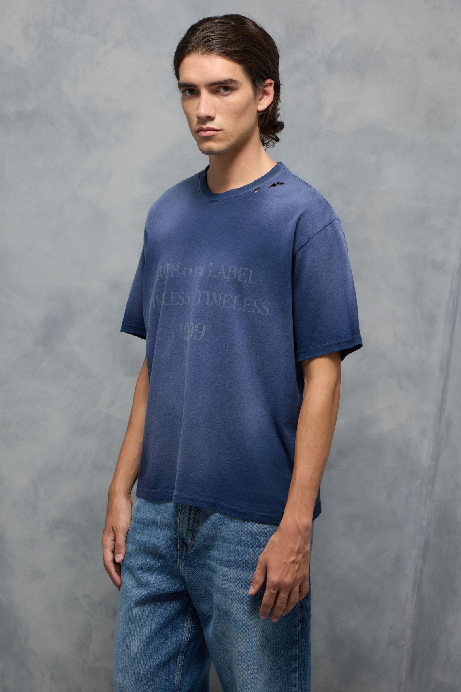 REMERA AUTHENTICS TIMELESS                                                                           