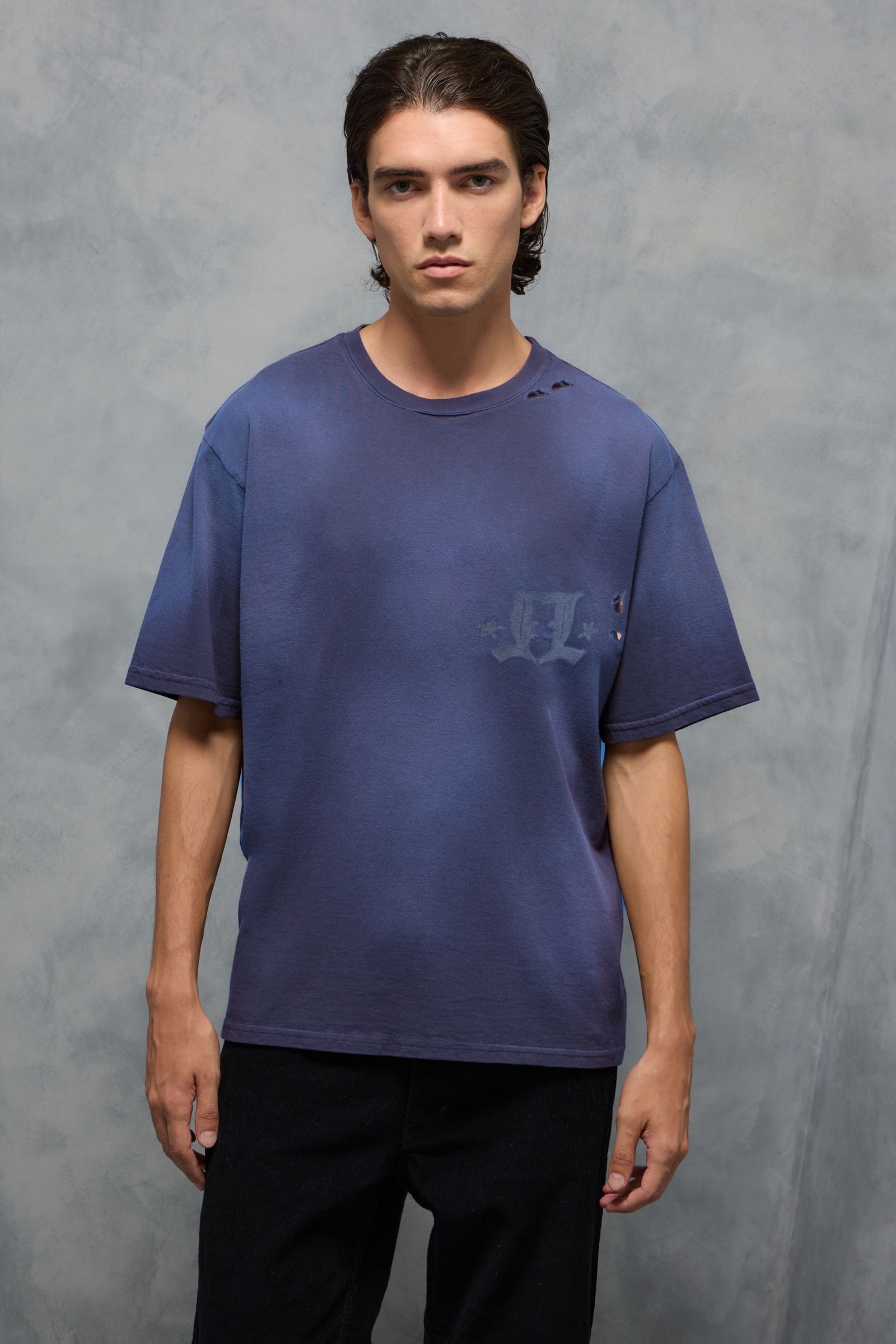 REMERA LL DISTRESS 2                                                                                 