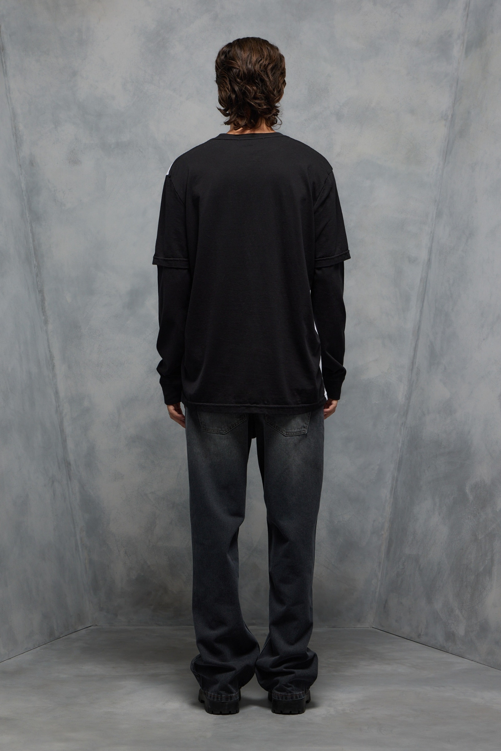 REMERA SPIKE                                                                                         