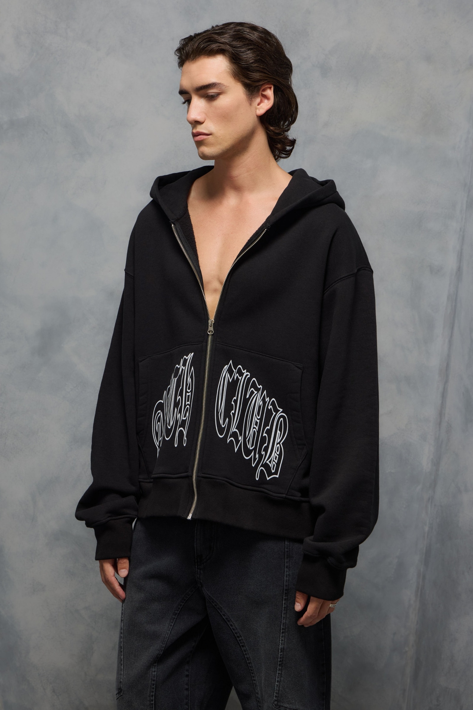 ZIP UP AUTH CLUB                                                                                     