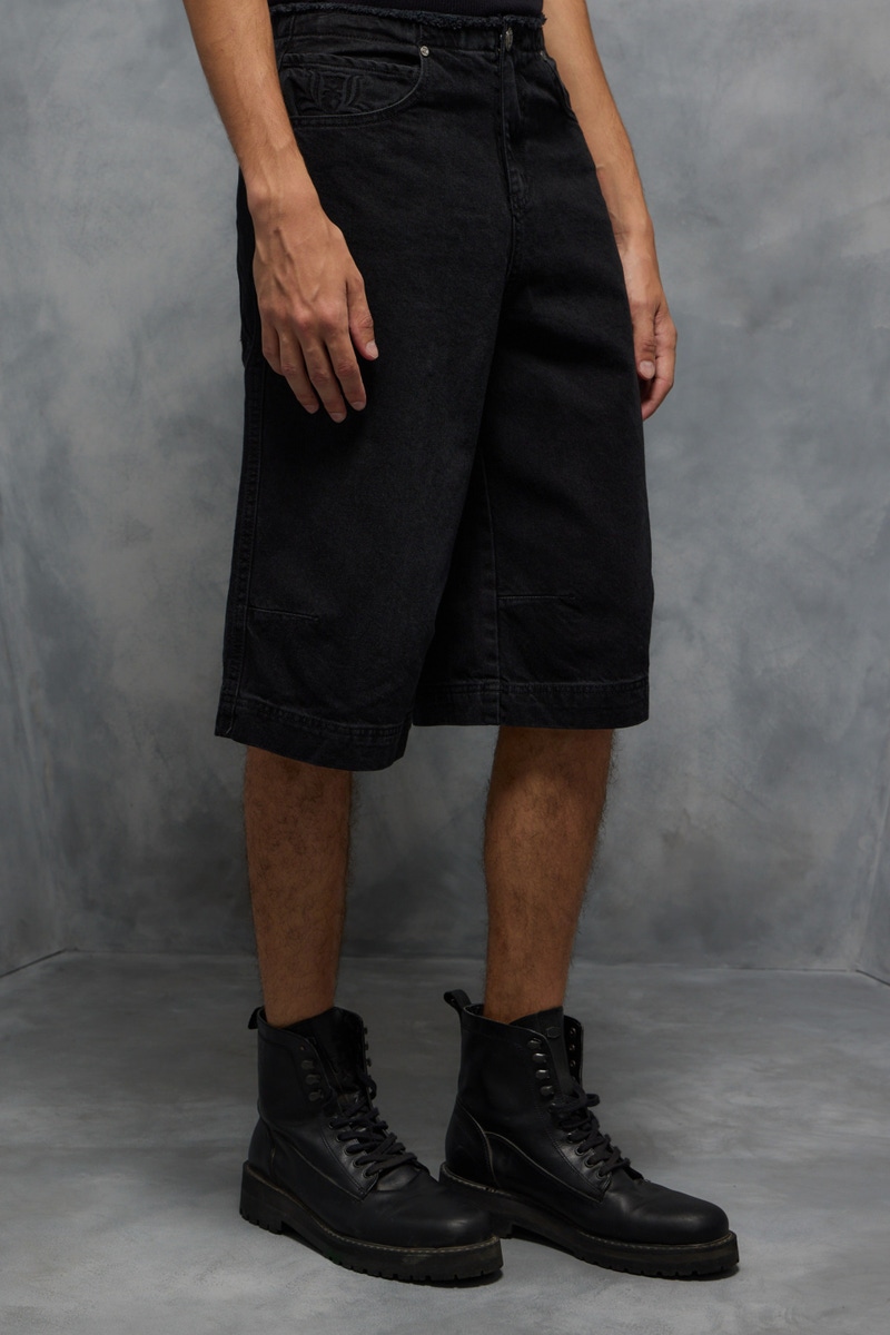 BERMUDA CHELSEA BLACK LABEL                                                                          