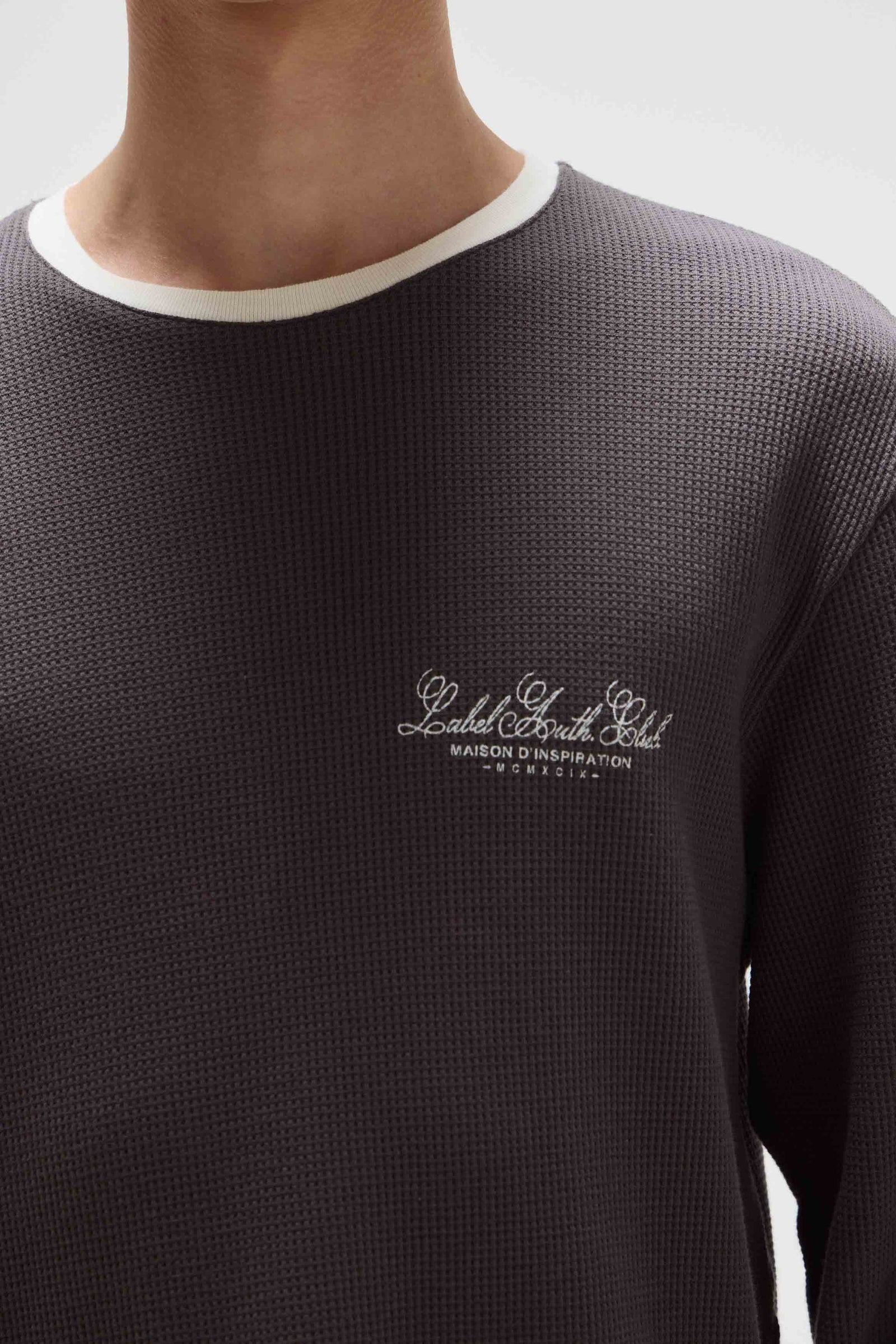 REMERA AUTHENTICS WAFFLE                                                                             