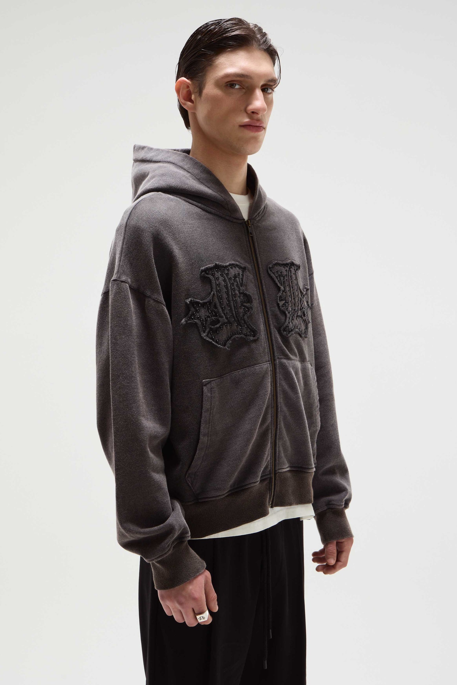 ZIP UP DOUBLE L PATCH                                                                                