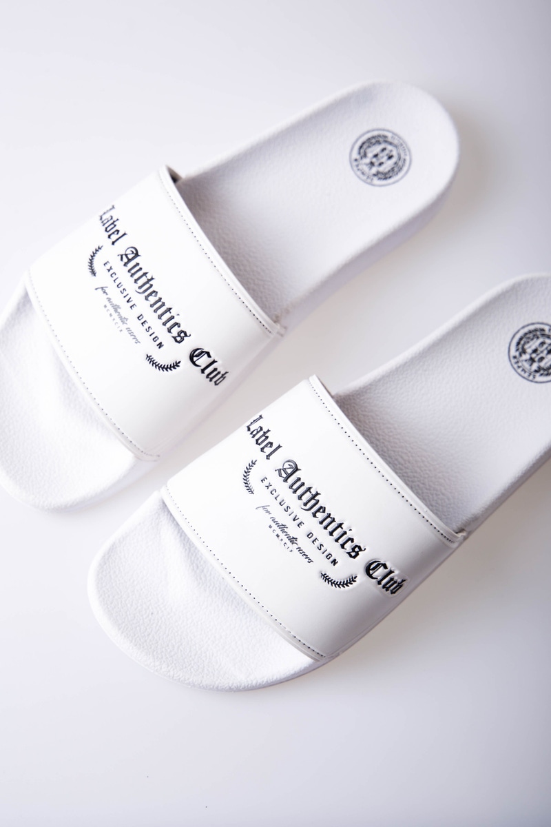 SLIDE LABEL AUTHENTICS CLUB