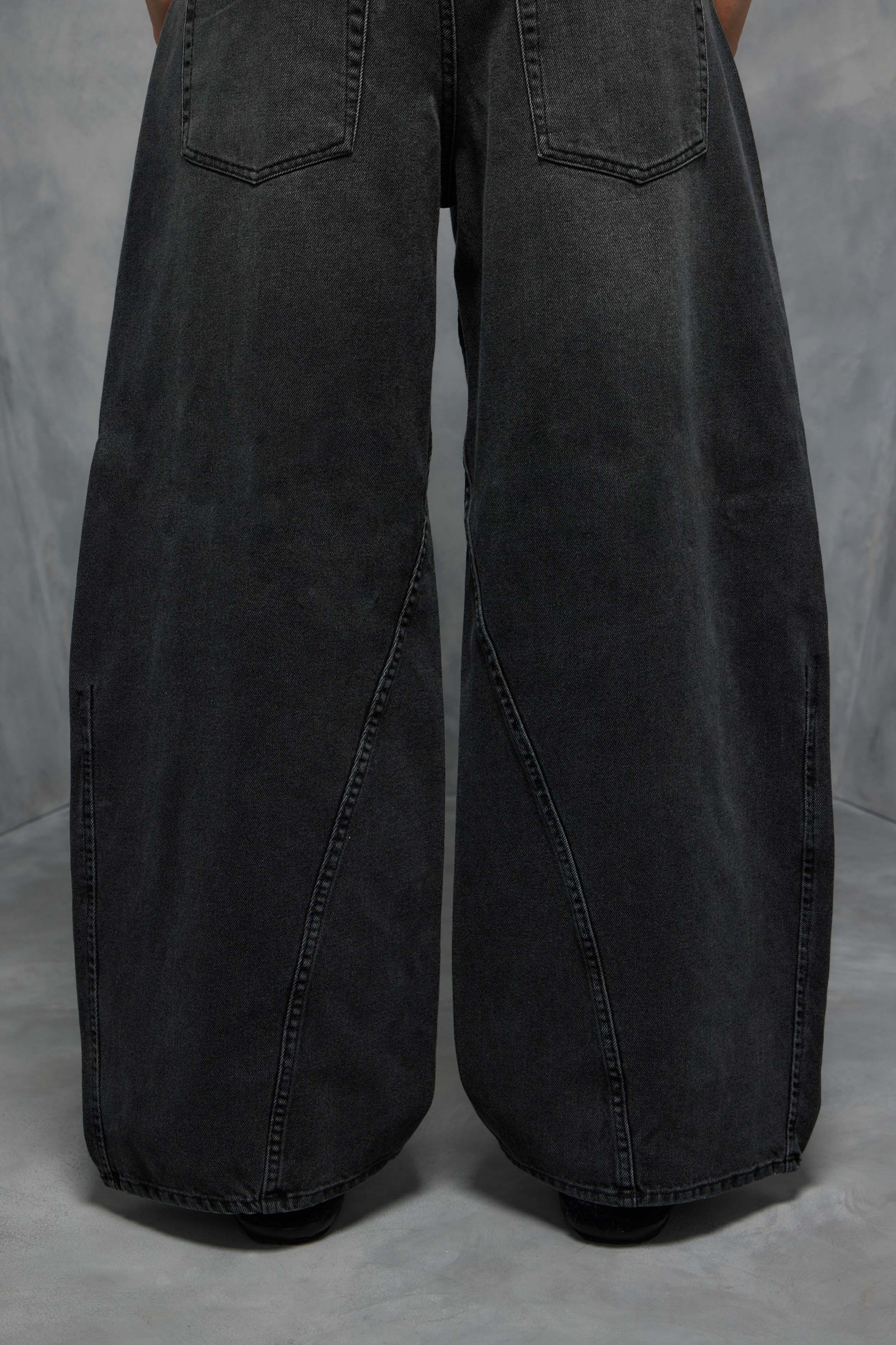 JEANS BARREL BOXER BLACK                                                                             