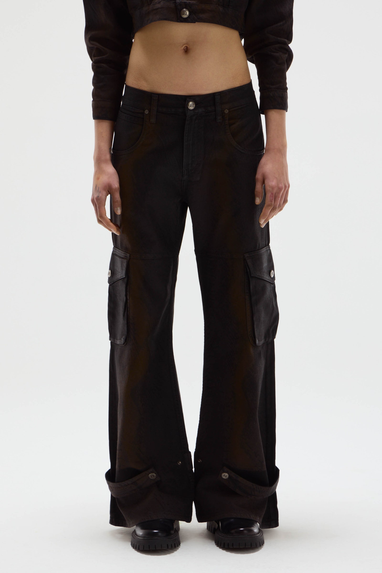 JEANS CARGO KOBRA LABEL                                                                              