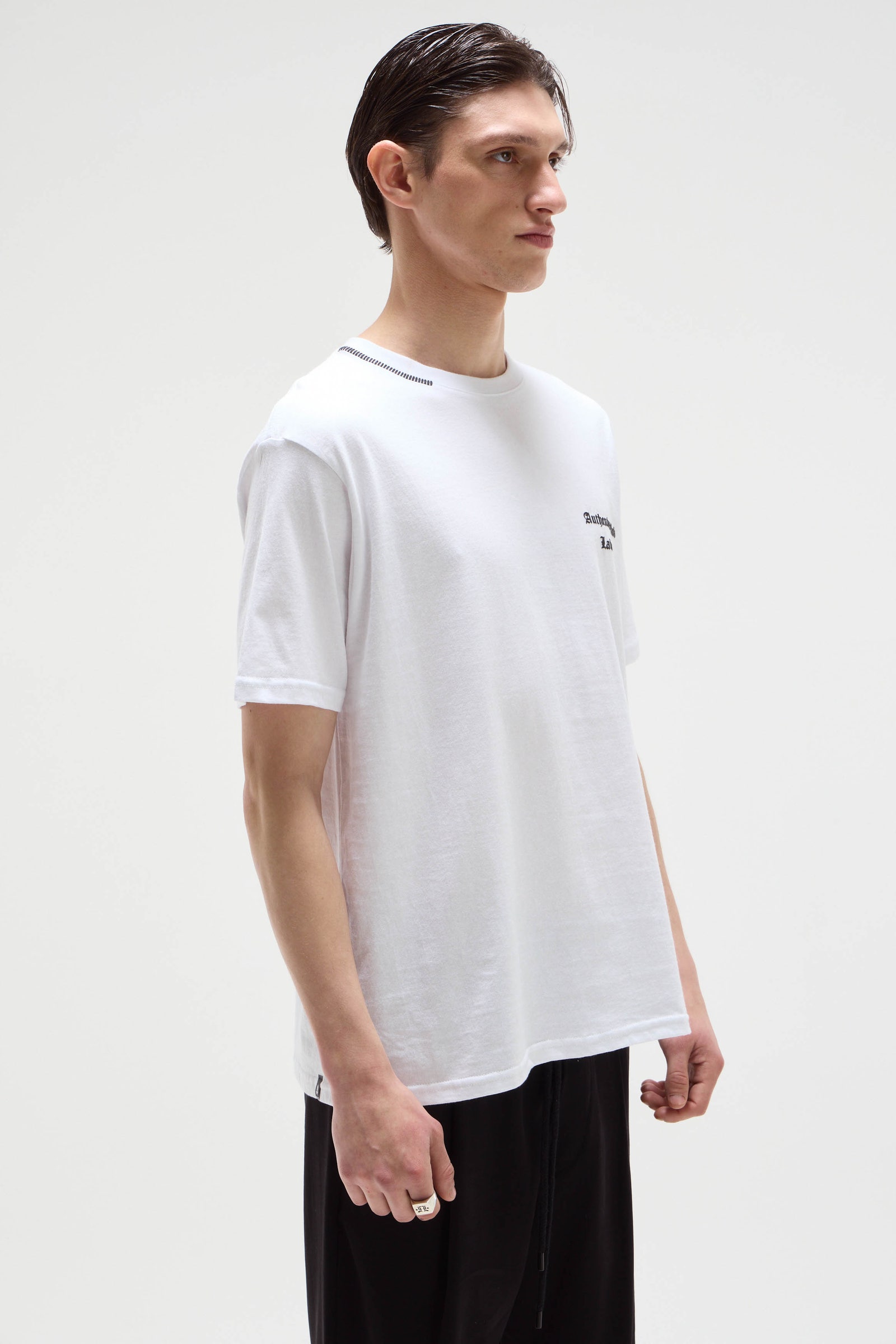 REMERA AUTHENTICS CLUB EXCLUSIVE                                                                     