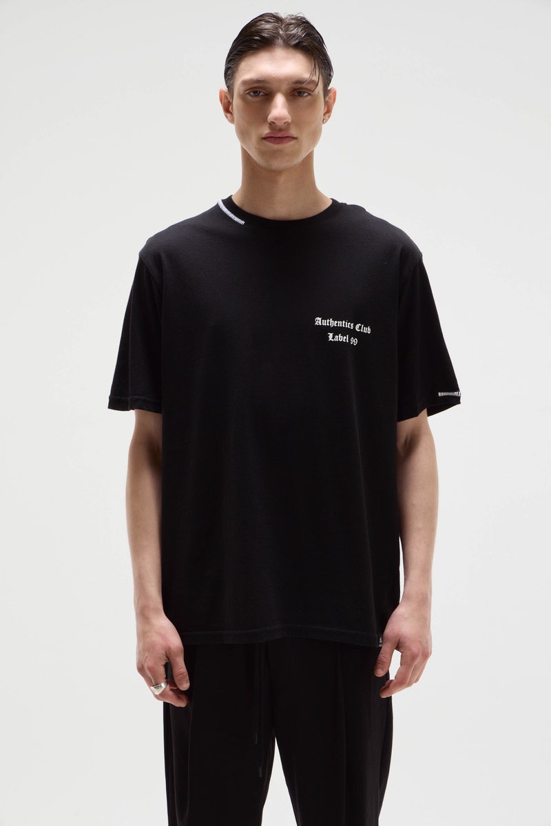 REMERA AUTHENTICS CLUB EXCLUSIVE                                                                     