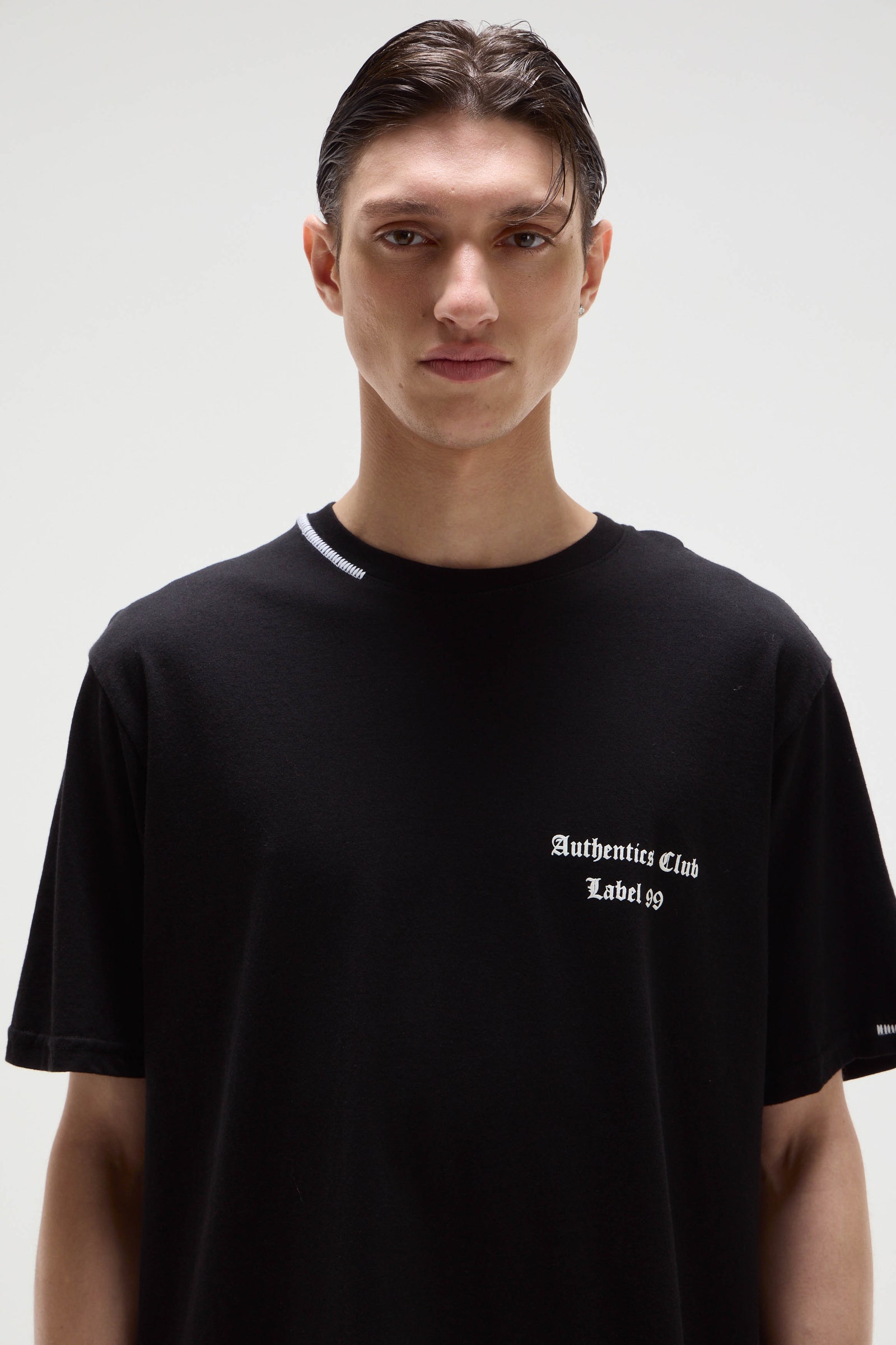 REMERA AUTHENTICS CLUB EXCLUSIVE                                                                     