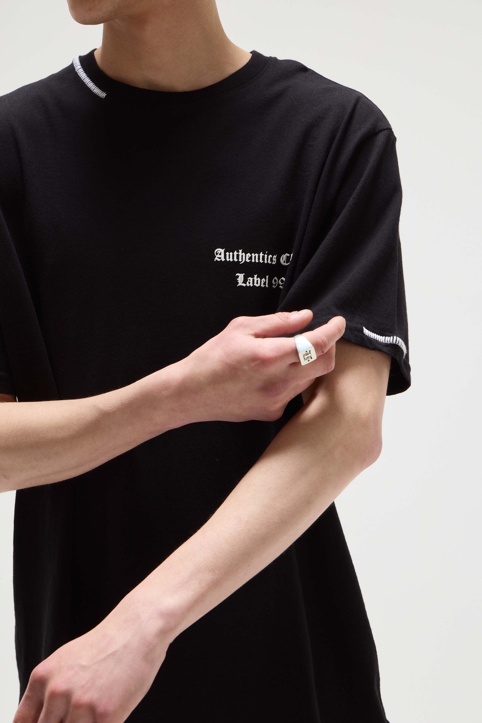 REMERA AUTHENTICS CLUB EXCLUSIVE                                                                     