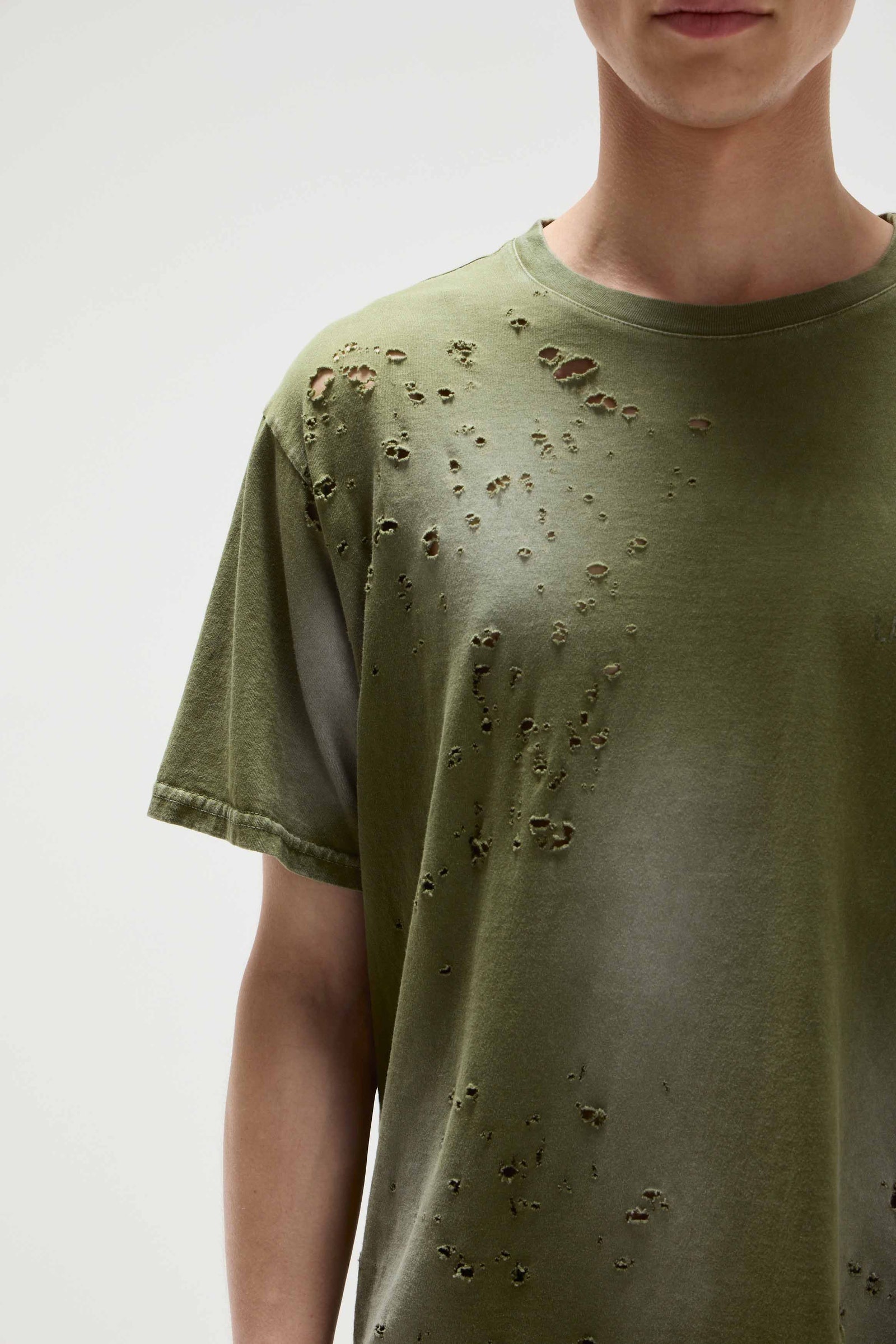 REMERA WORN OUT                                                                                      