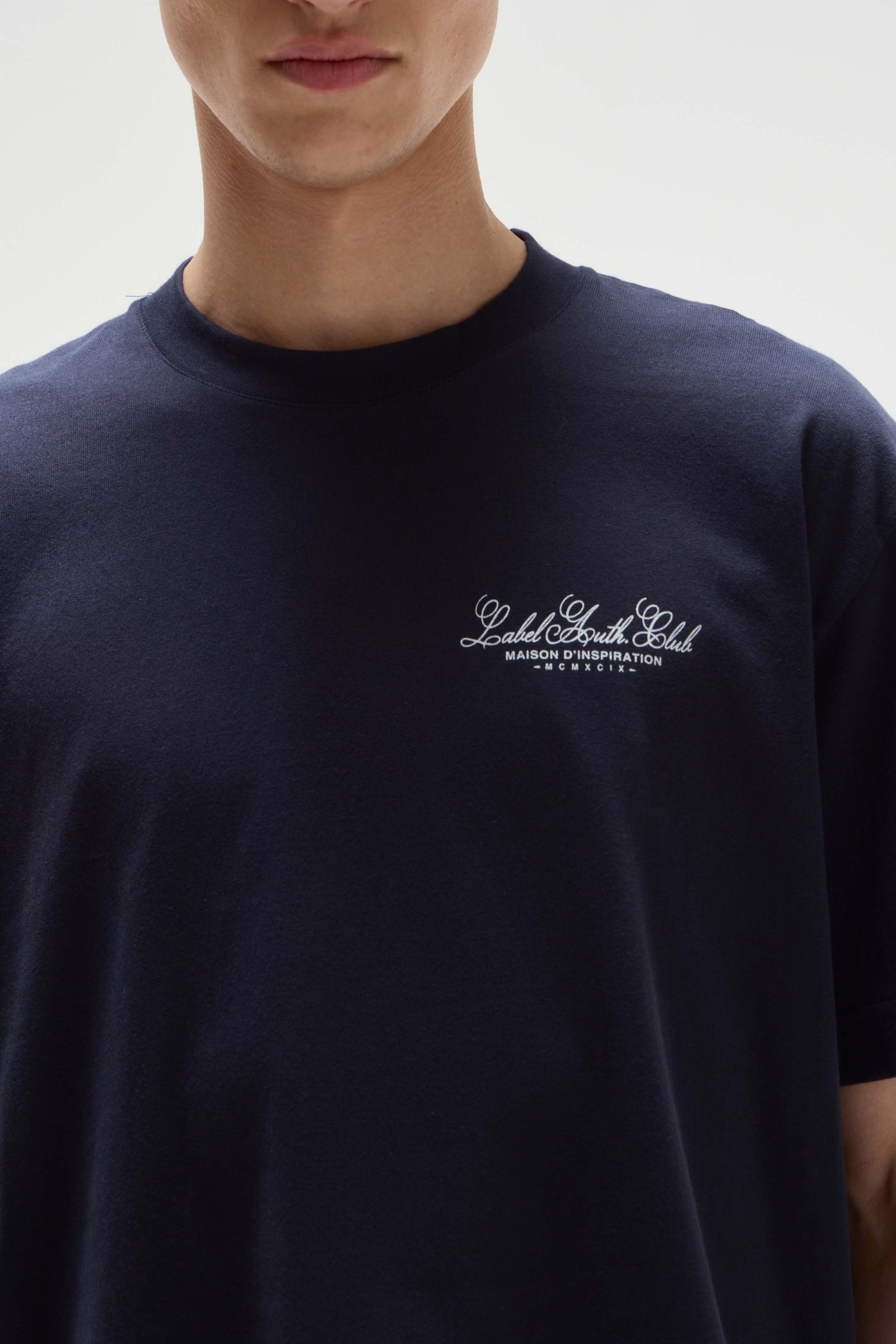 REMERA AUTHENTICS STAMP                                                                              