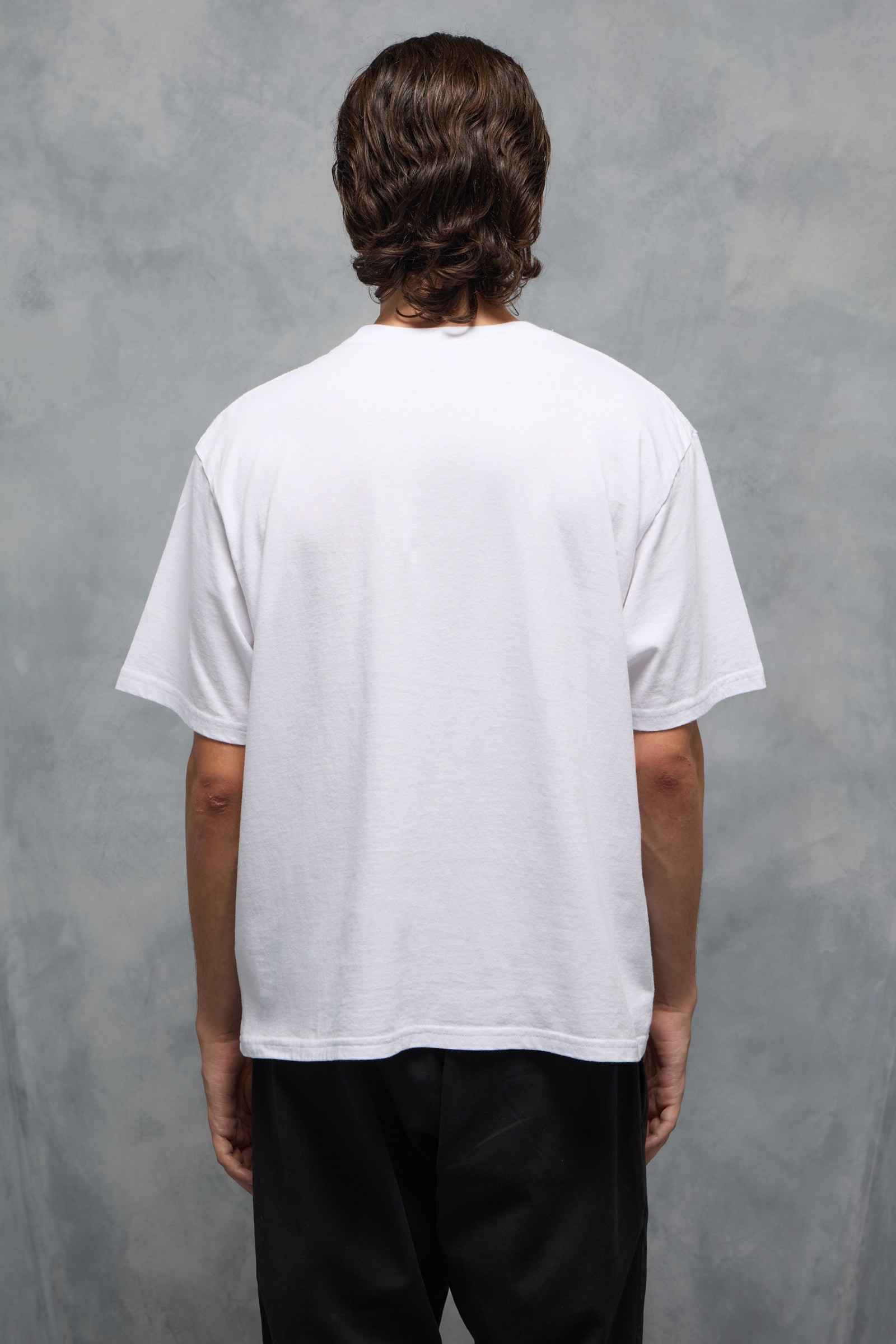 REMERA CLASSIC DOUBLE L                                                                              