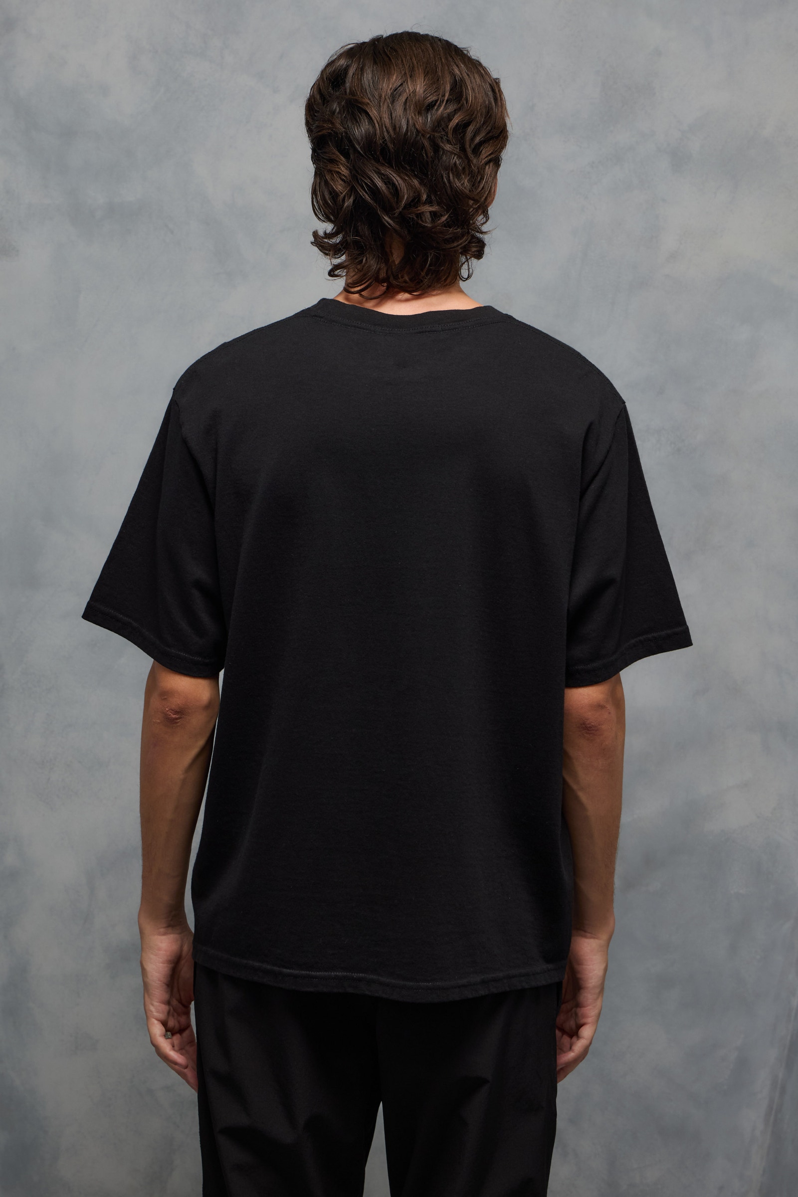 REMERA CLASSIC DOUBLE L                                                                              
