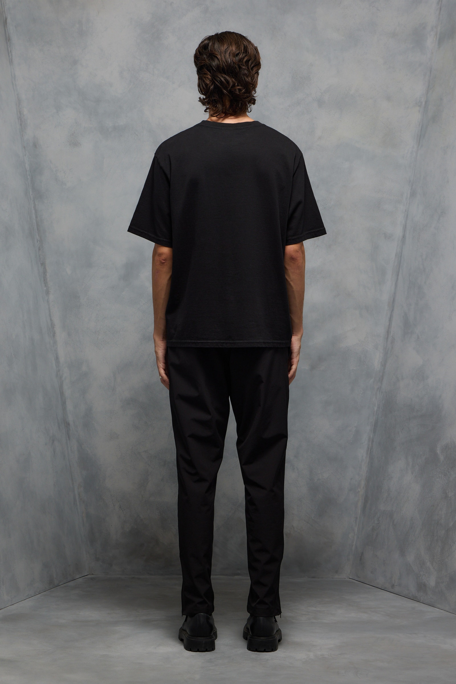 REMERA CLASSIC DOUBLE L                                                                              