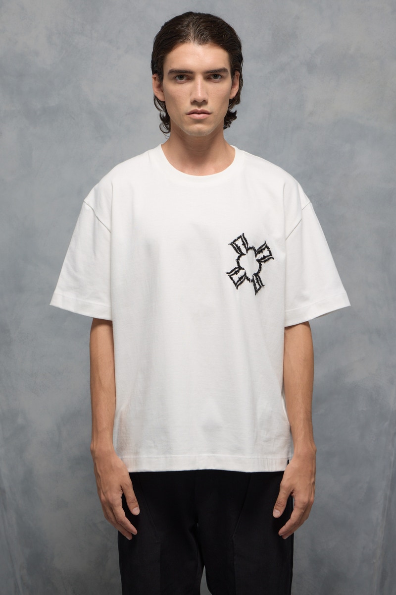 REMERA ECLAT                                                                                         