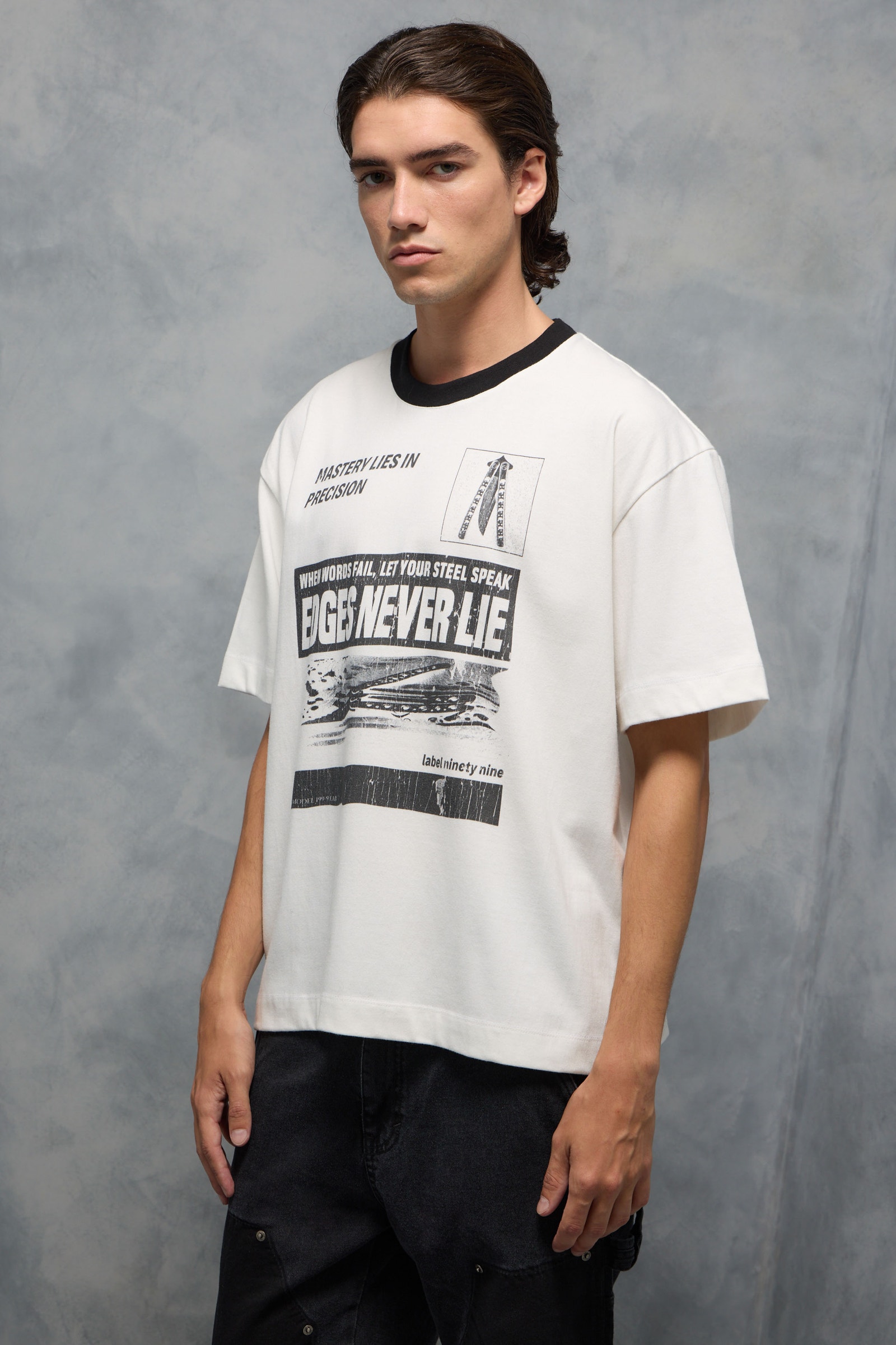 REMERA GFY                                                                                           