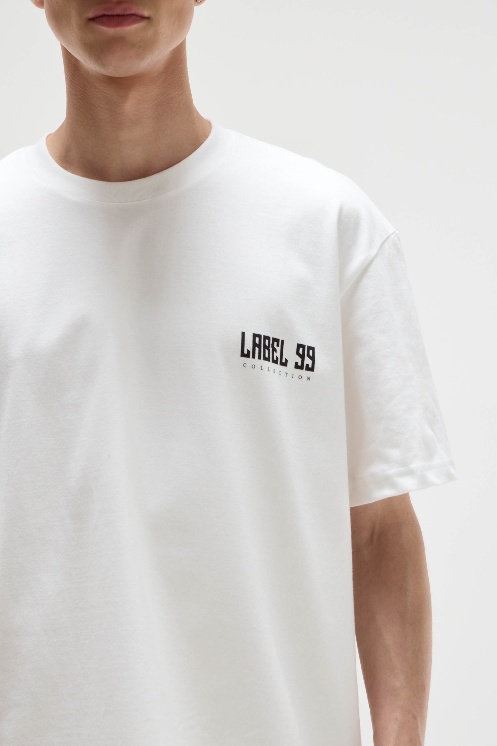 REMERA MULTILOGO