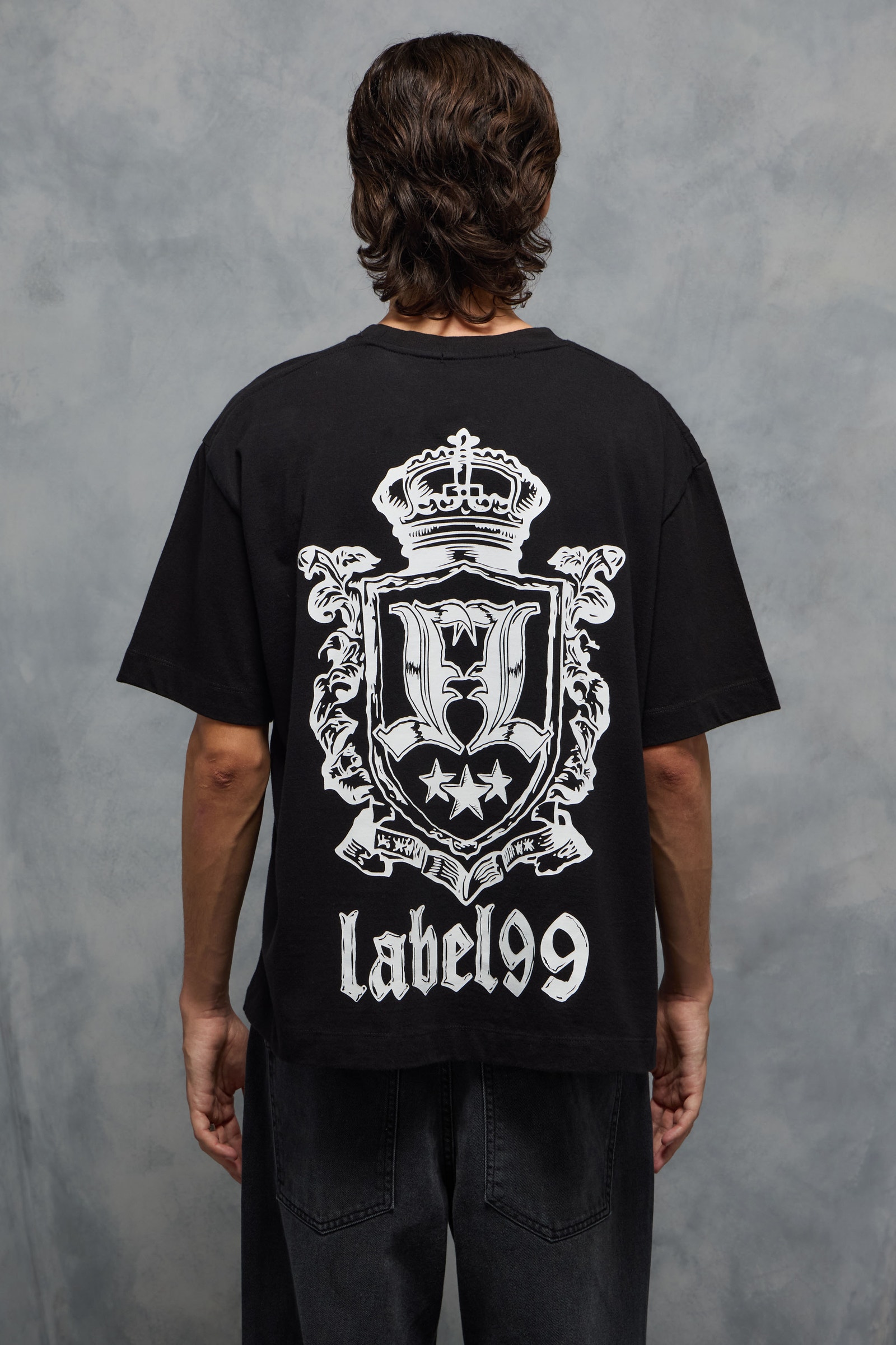 REMERA KINGDOM EMBLEM                                                                                