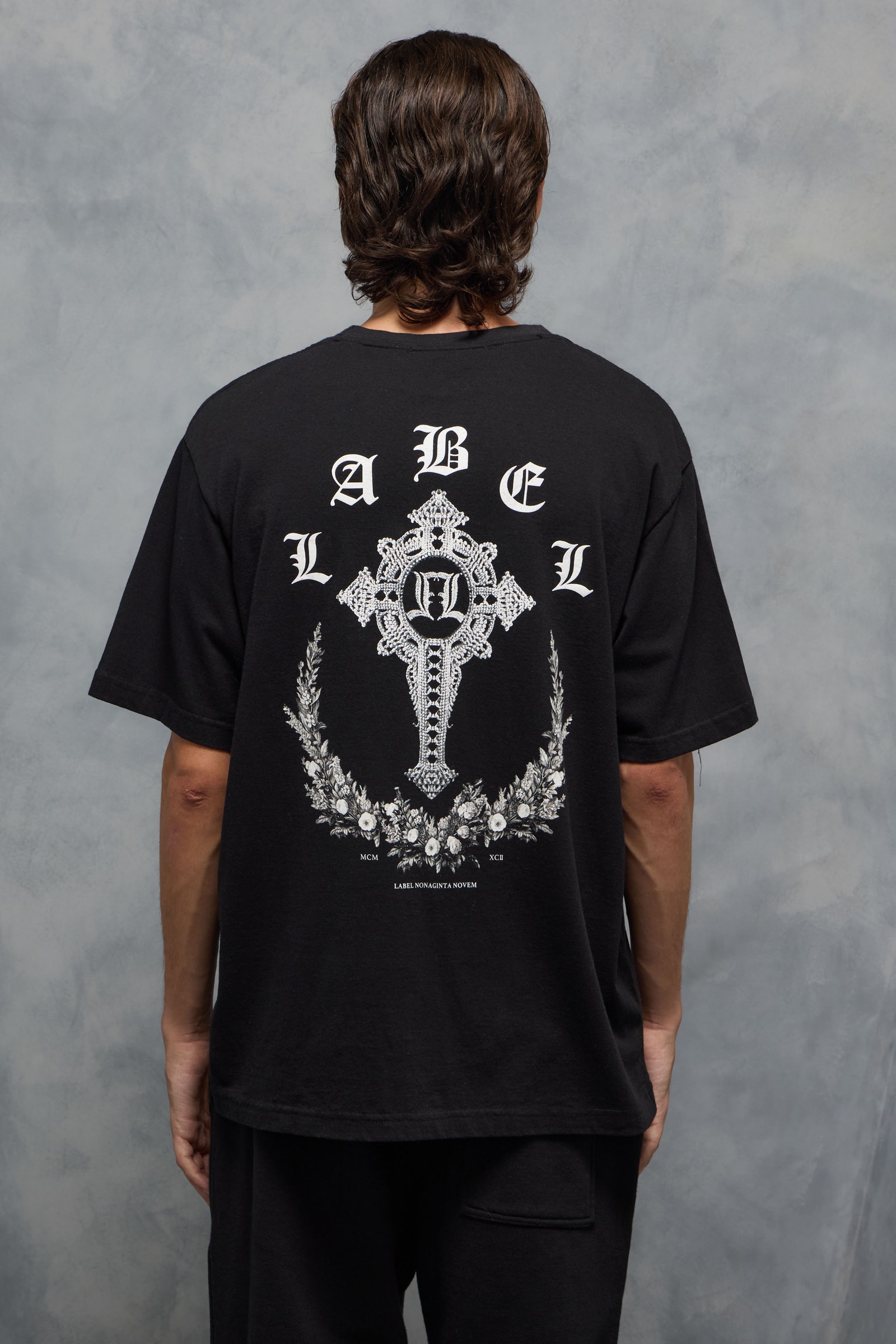 REMERA LOOM & BLOOM                                                                                  