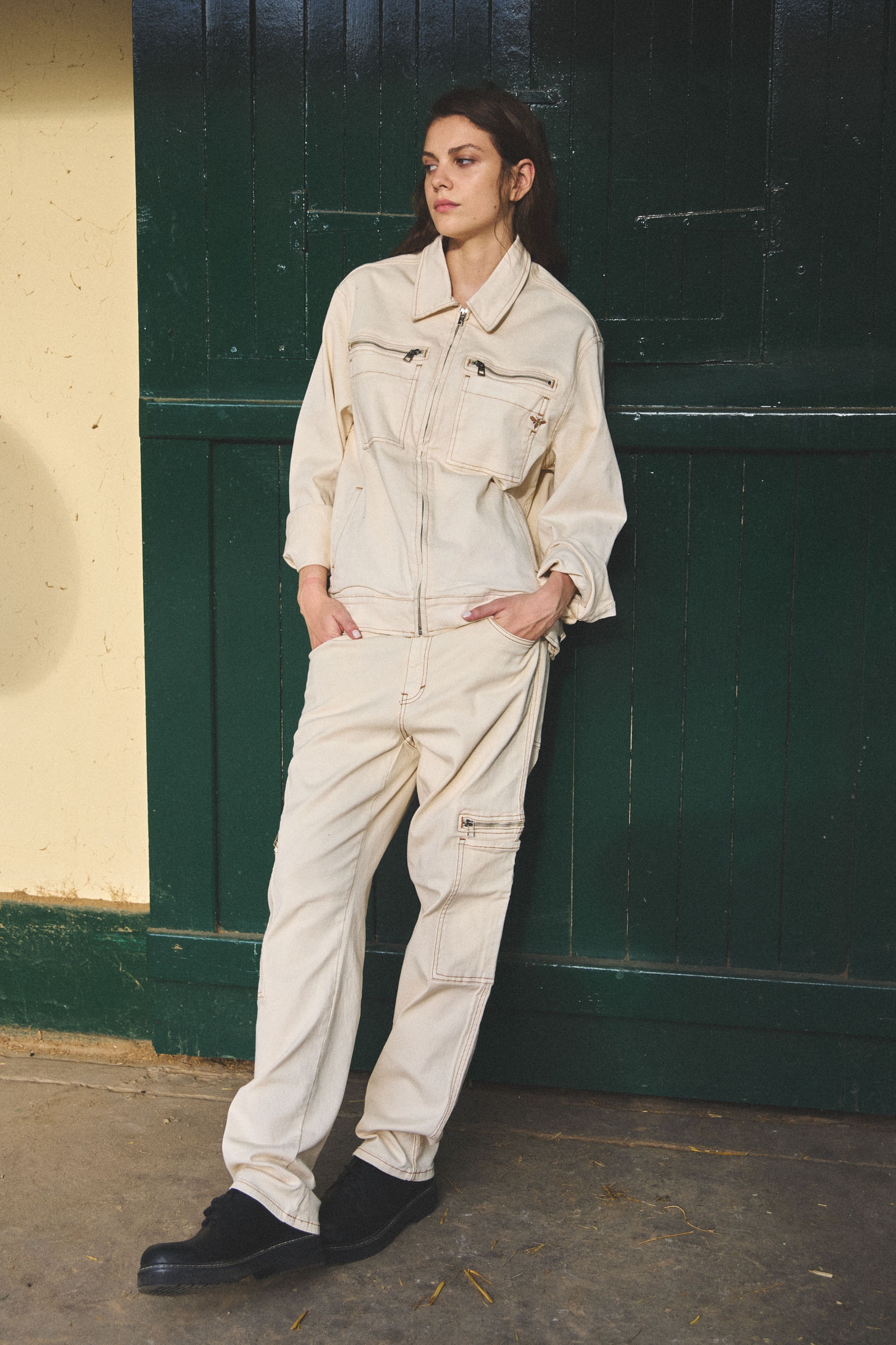 CAMPERA CREAMY LABEL