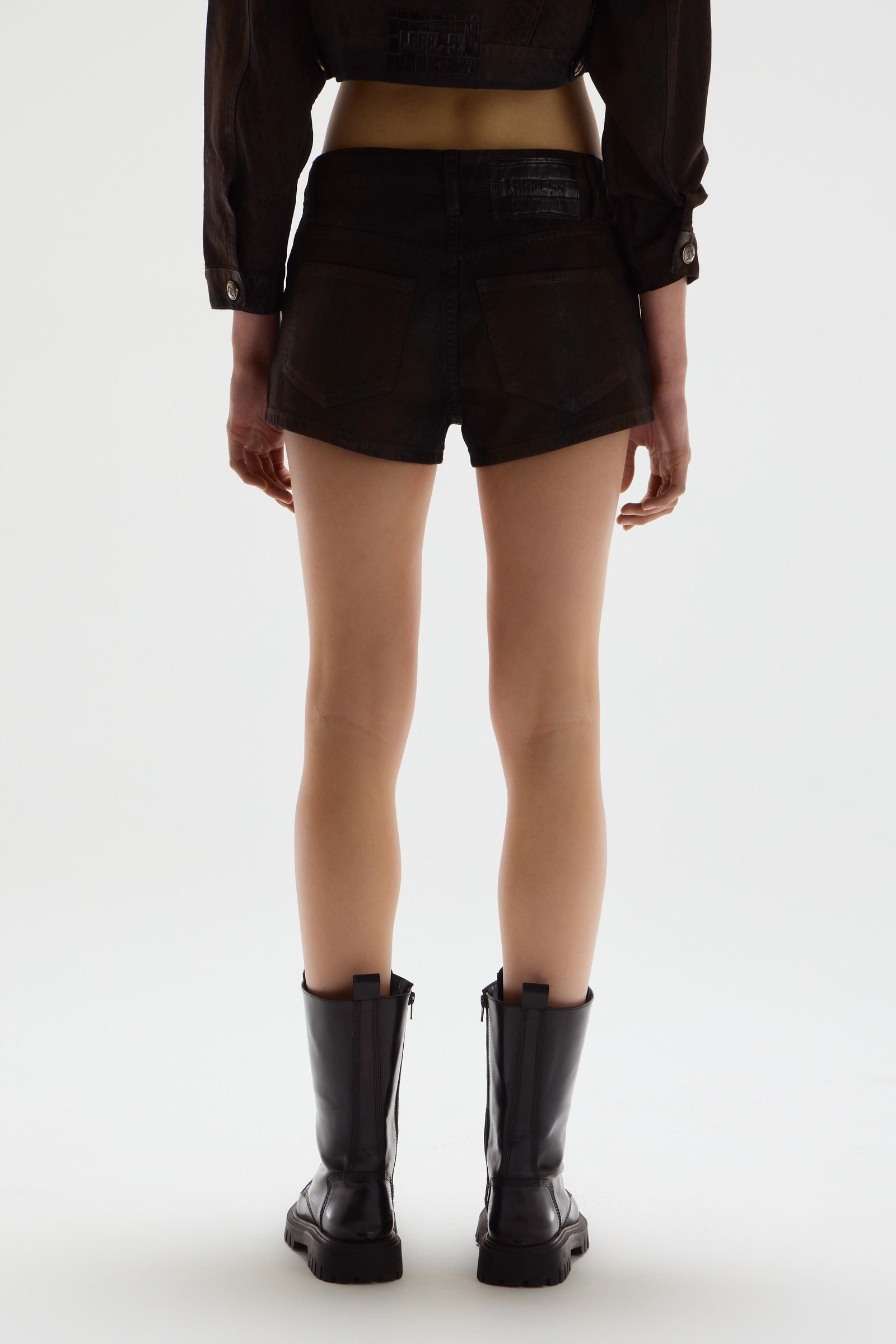 SHORT KOBRA LABEL                                                                                    
