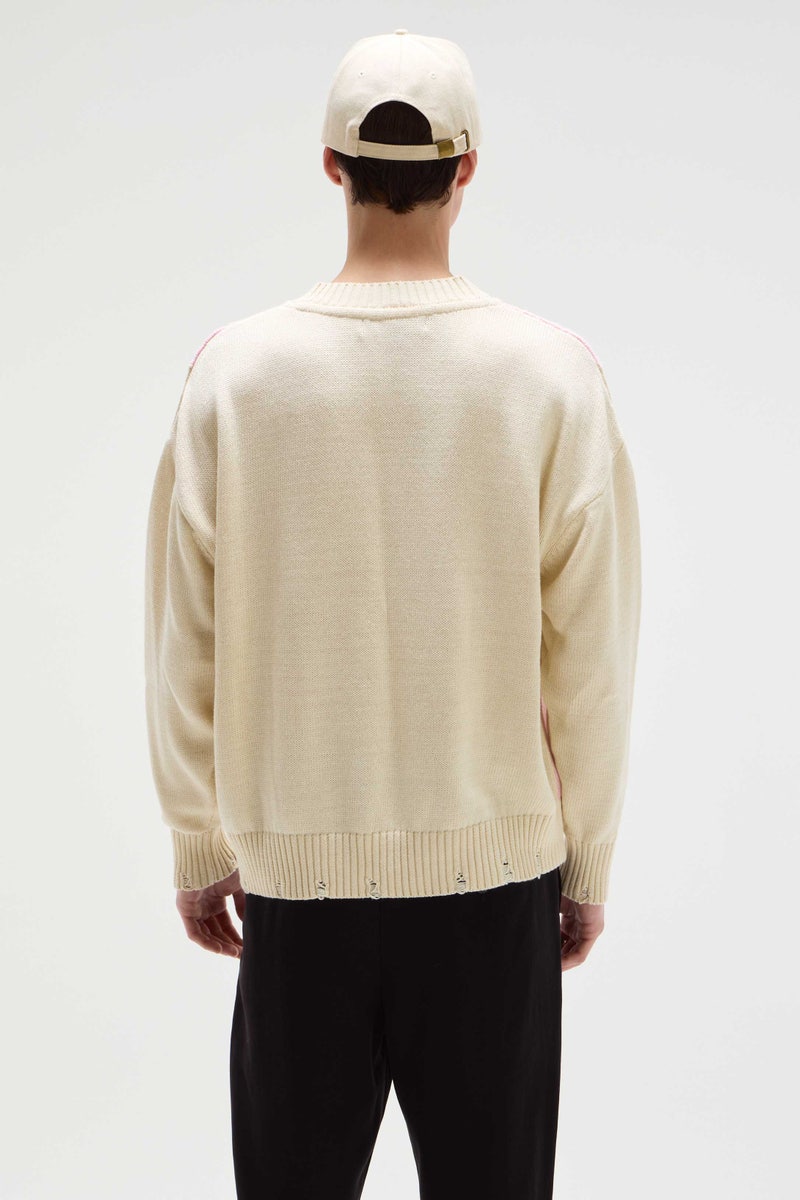 SWEATER CHESS                                                                                        