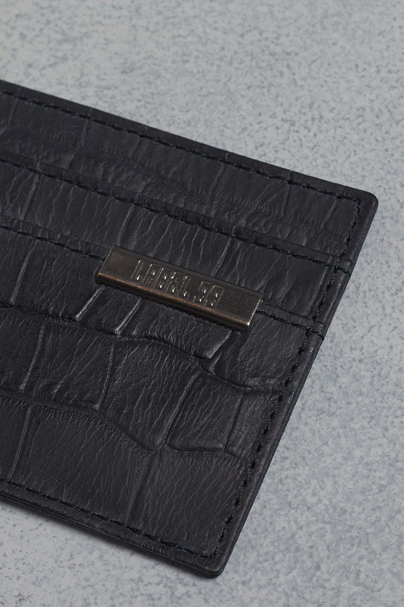 TARJETERO CROCO LABEL                                                                                