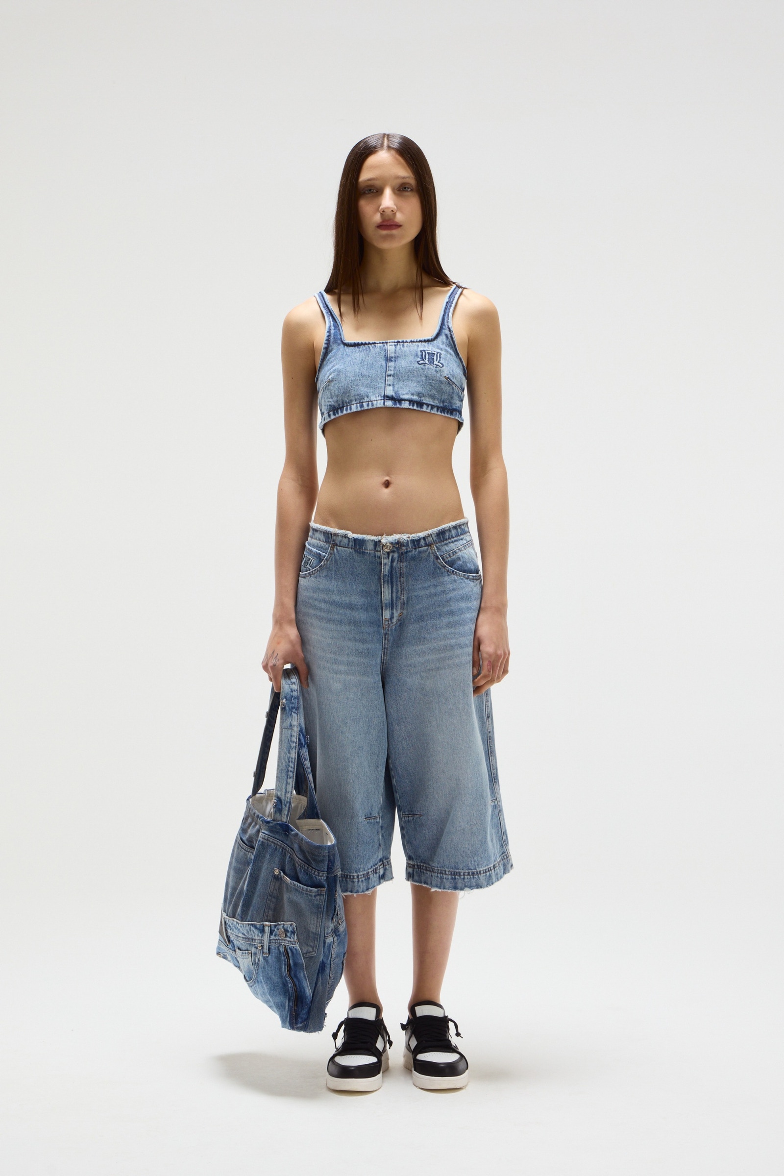 TOP CHELSEA LIGHT BLUE LABEL                                                                         